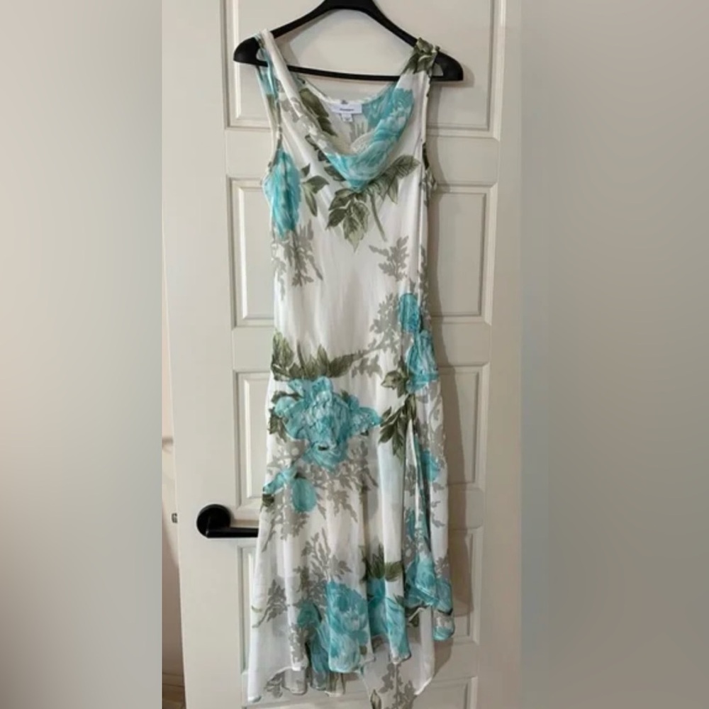 Dressbarn Floral Sleeveless Dress - White and Blue sz L